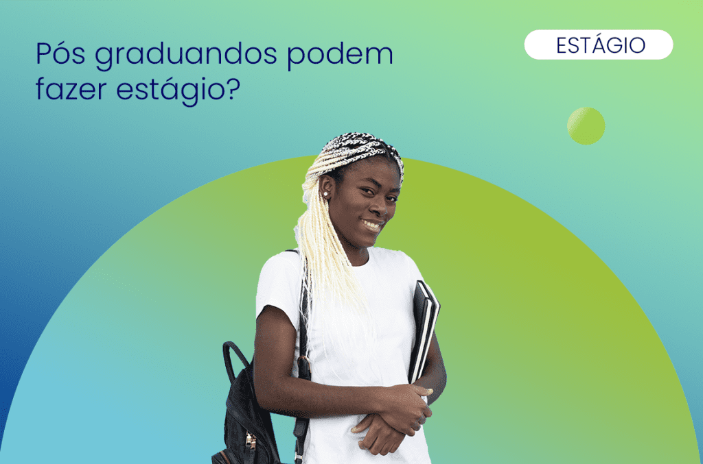 mulher jovem estudante sorrindo feliz por ter oportunidades de estágio para pós graduando